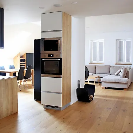 Aparthotel Cirus *